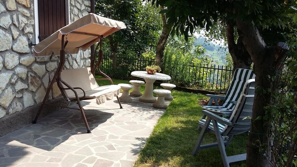 Appartamento Il pozzo Marone Esterno foto