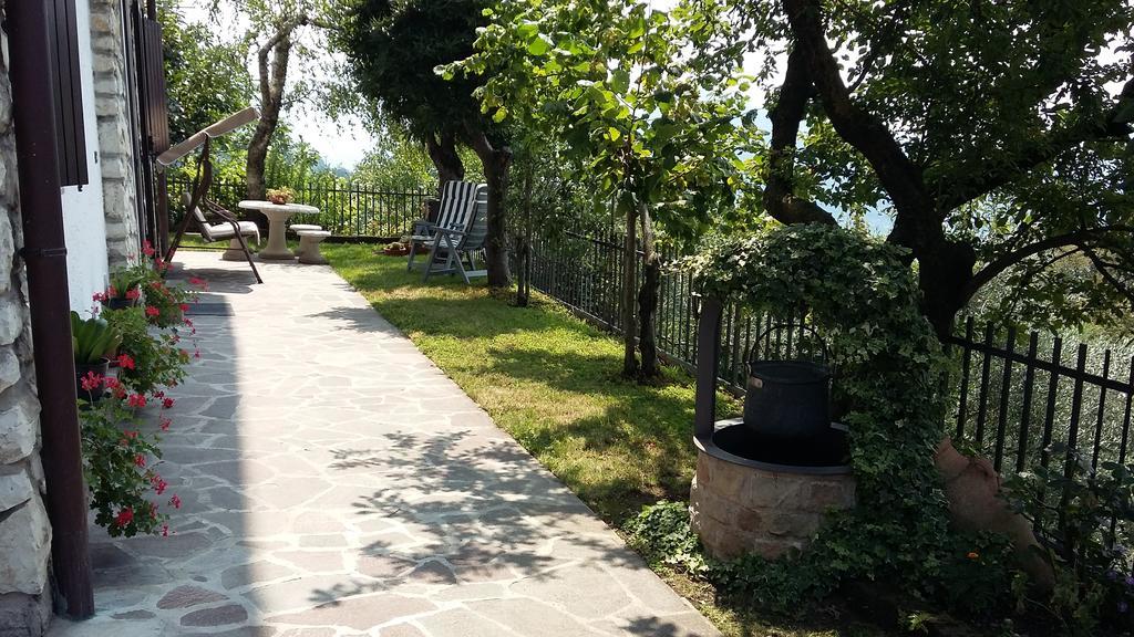 Appartamento Il pozzo Marone Esterno foto